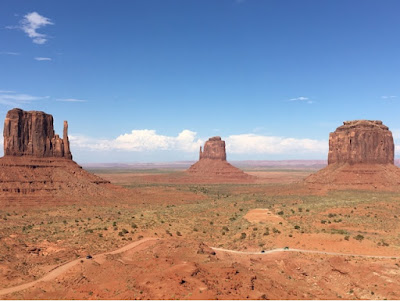 Roadtrip USA - on the road again - Monument Valley