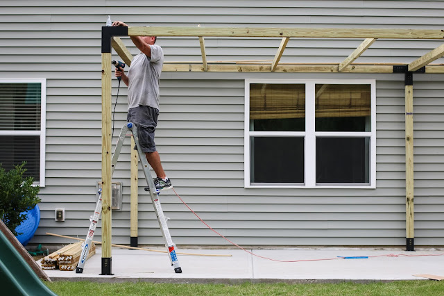 Adding rafters to a DIY Pergola