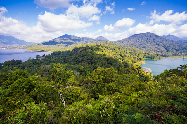 Laghi gemelli Danau Buyan e Tamblingan-Bali