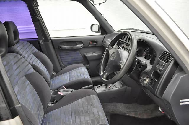 1995 Toyota RAV4 J V 4WD for Tanzania Dar es salaam