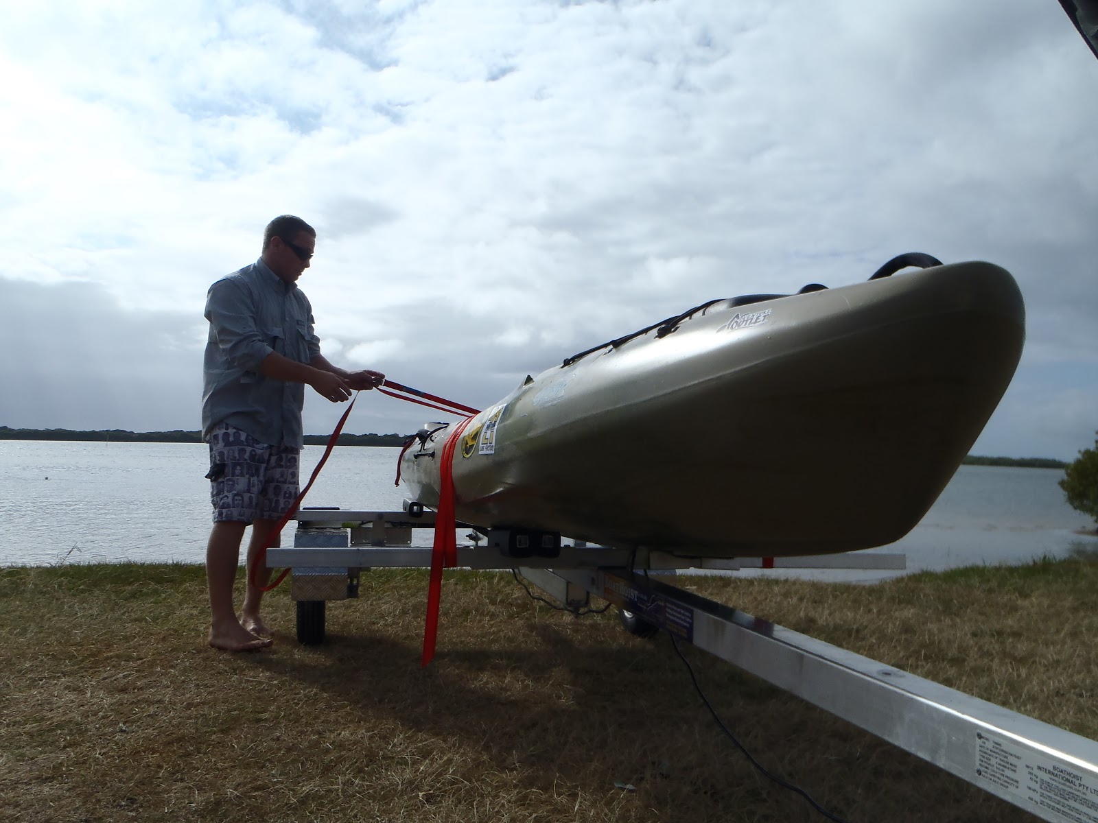 The Ordinary Angler: Boathoist Folding Kayak Trailer