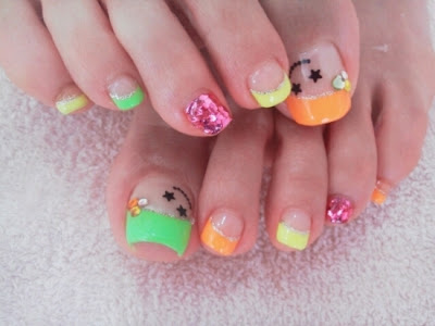 Cool-Toe-Nail-Art-Designs-2012