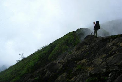 Tempat wisata Gunung lemongan lumajang