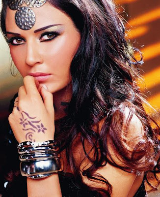 Beautiful Lebanese Model, Singer and Actress Cyrine Abdelnour Image