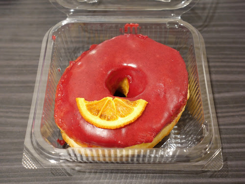 Good Town Doughnut x Dean & Deluca [Tokyo, JAPAN] - Cassis orange doughnut
