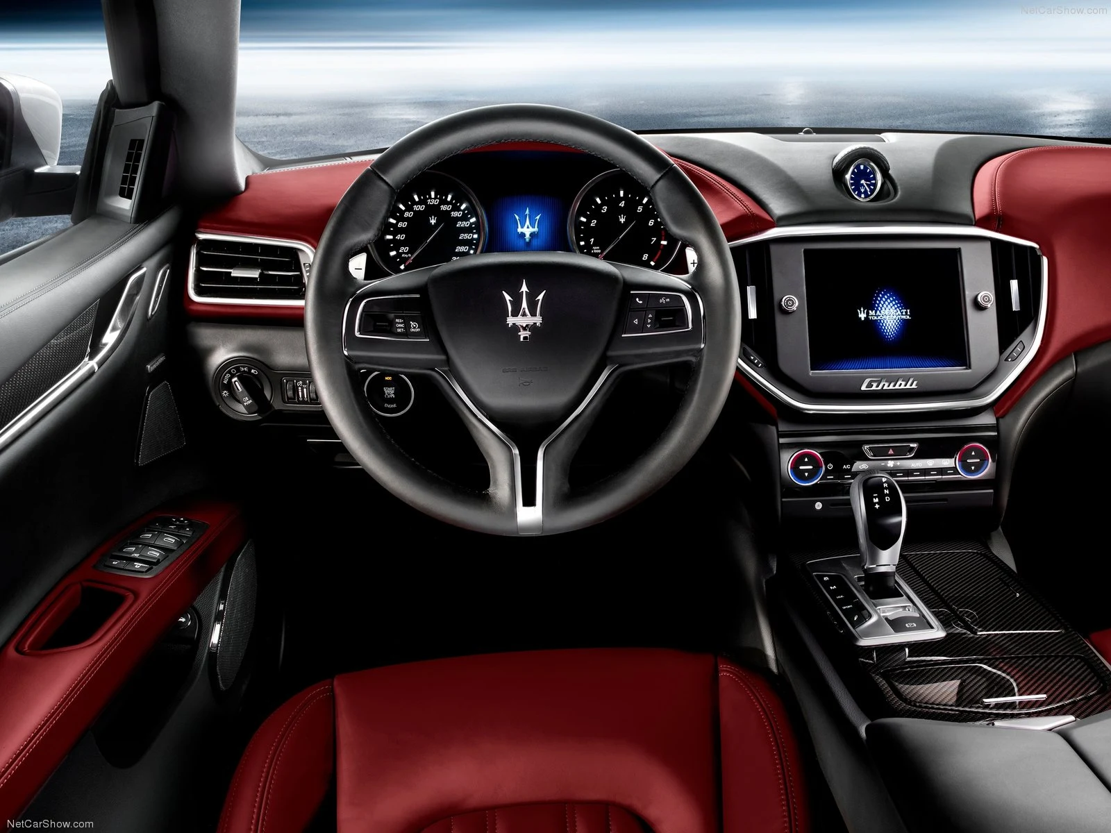 Hình ảnh siêu xe Maserati Ghibli 2014 & nội ngoại thất