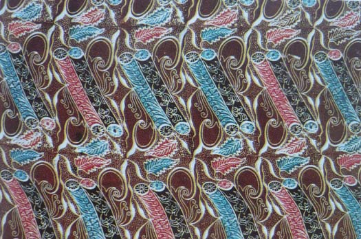 Monochromatos Middle Borneo Batik 