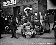 Italian bread peddlers, Mulberry Street, New York City, 1900 (italian bread peddlers mulberry street new york city )