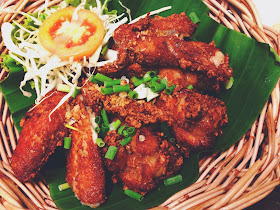 Som Tam Siam Square Fried Chicken