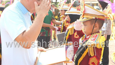 Disaksikan Bupati Pinrang, Pocil Bumi Lasinrang Tampil Memukau 