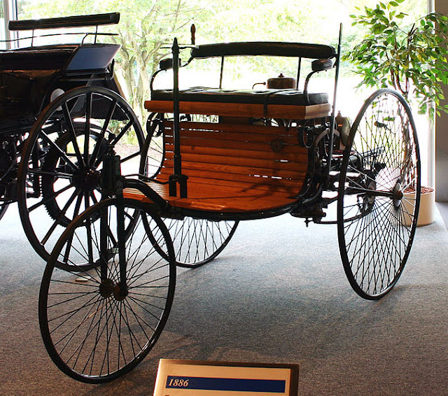 January 29, 1886 132 years ago - Carl Benz received a patent for his first car
