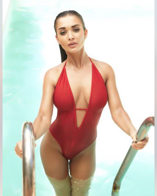 Amy Jackson spicy images 
