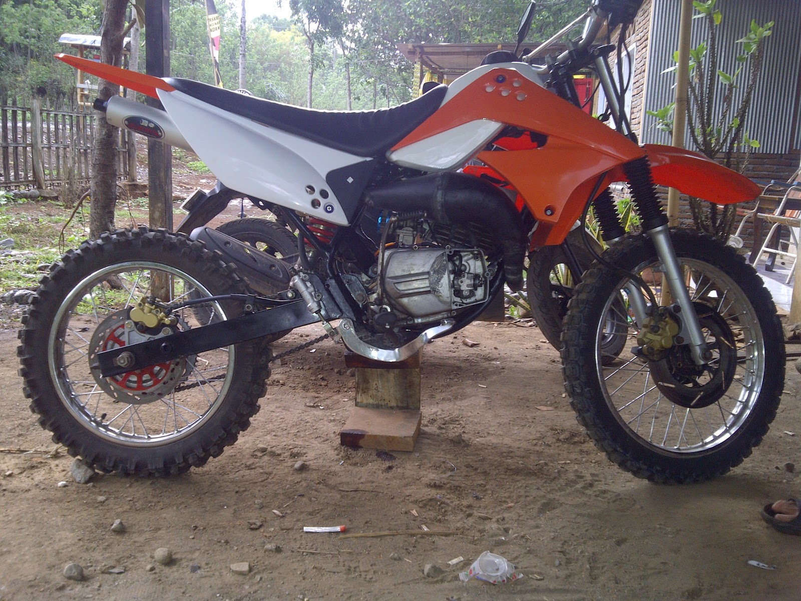 10 Gambar Modifikasi Satria 2 Tak Trail<br/>