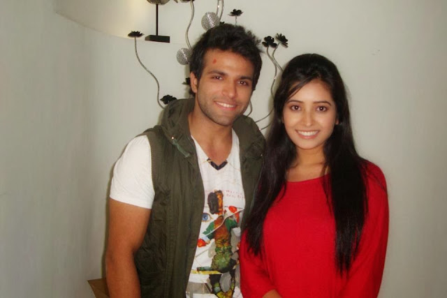 Rithvik Dhanjani & Asha Negi Couple HD Wallpapers Free Download