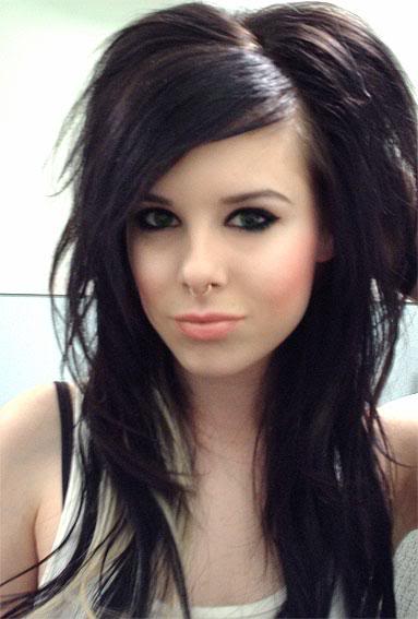 emo hairstyles for teenage girls. hairstyles for girls with