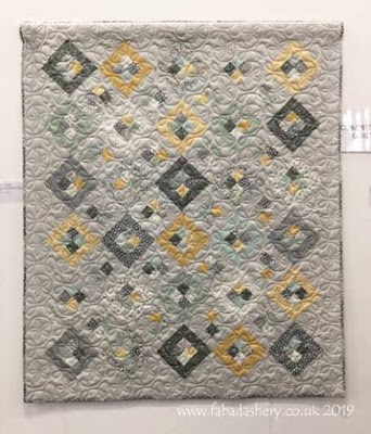 'Happy's Quilt' made by Lorna Henshaw, quilted by Frances Meredith at Fabadashery Longarm Quilting