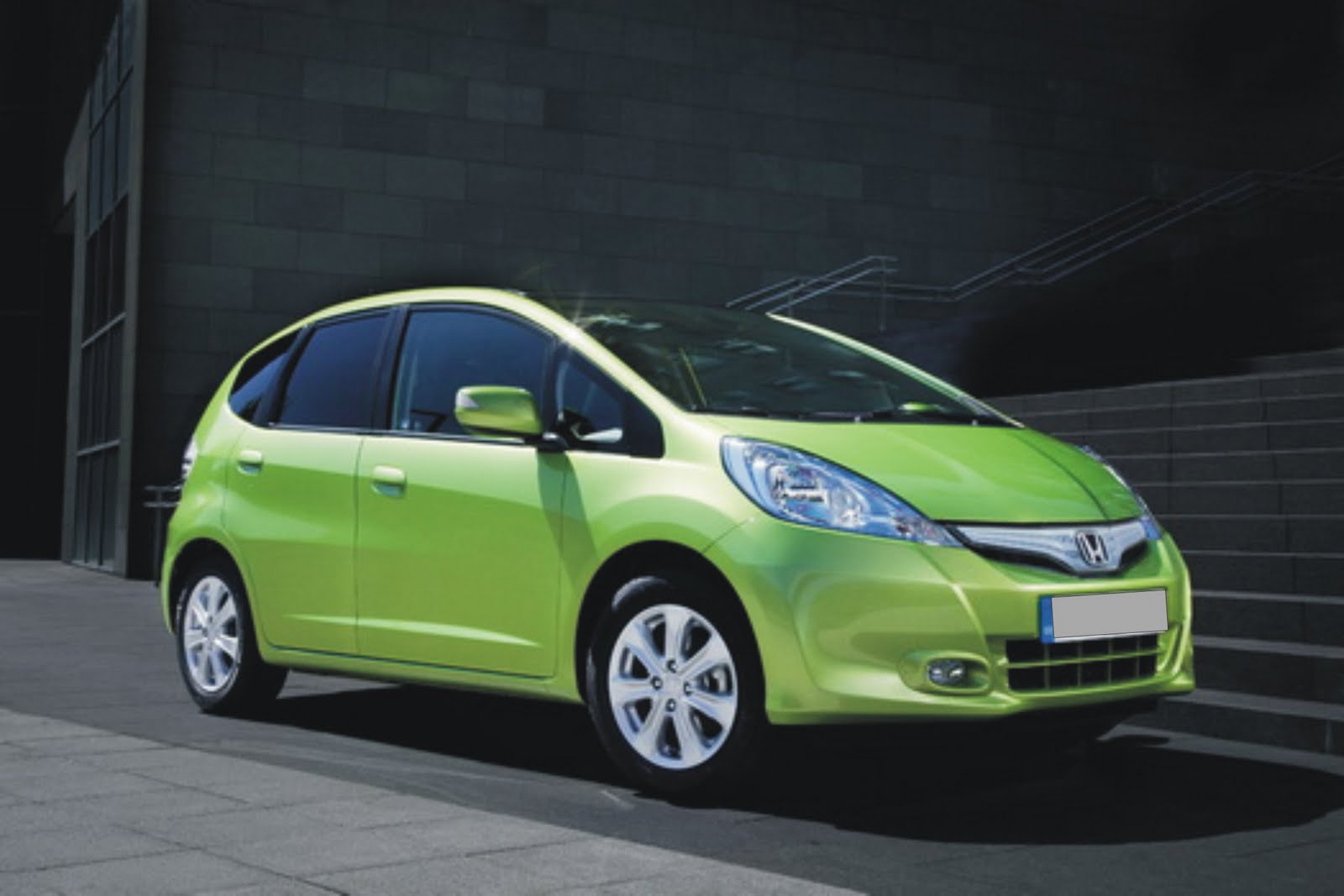Cars Modiification: 2011 Honda Jazz Hatchback Launched In 