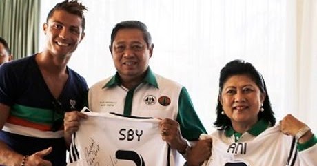 Cristiano Ronaldo Datang ke Bali: Tanam Mangrove dan 