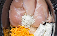 Slow Cooker Chicken Bαcon Rαnch Sαndwiches