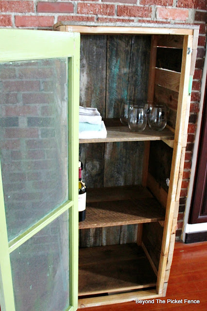 jelly cupboard, rustic decor, reclaimed wood, barnwood, old screen, vintage, build it, DIY, http://bec4-beyondthepicketfence.blogspot.com/2016/03/rustic-jelly-cupboard-diy.html