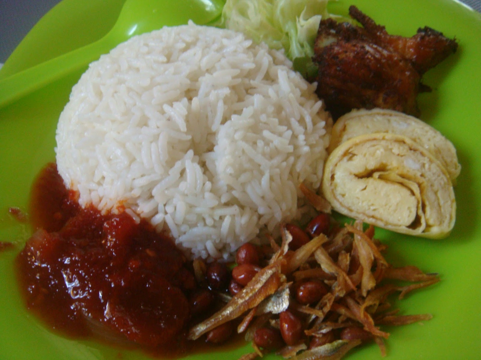 CITARASA PONDOK PONDOK: Nasi Lemak Ayam Goreng Berempah