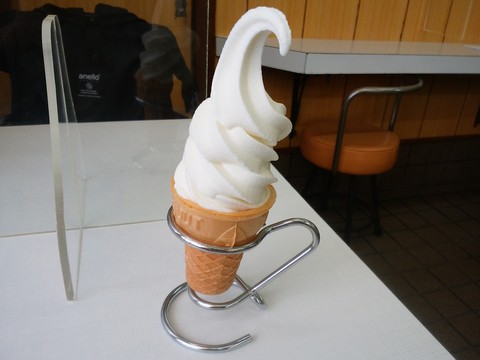ソフトクリーム-2 角屋