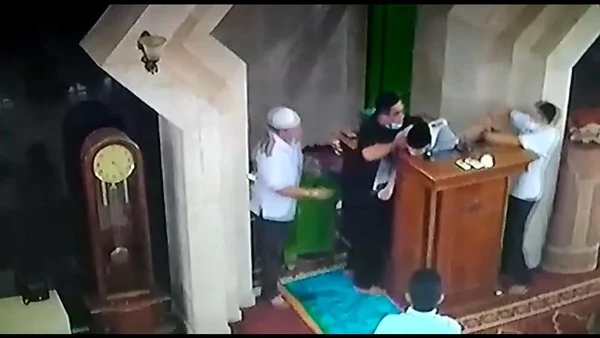 Ulama Muhammadiyah di Makassar Meninggal Saat Ceramah di Masjid