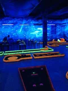 Cosmic Minigolf Pub