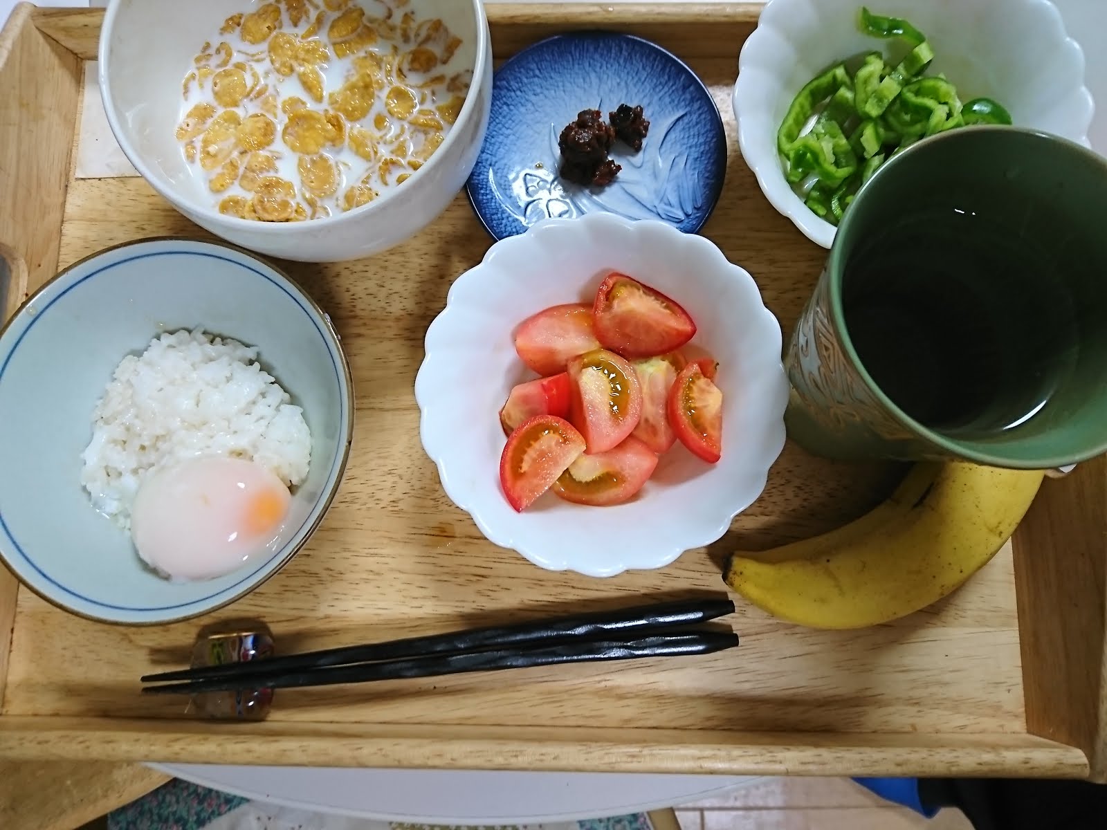 八木東一のブログ 10 10 夕食に牛乳かけシリアルと茹で玉子かけご飯を