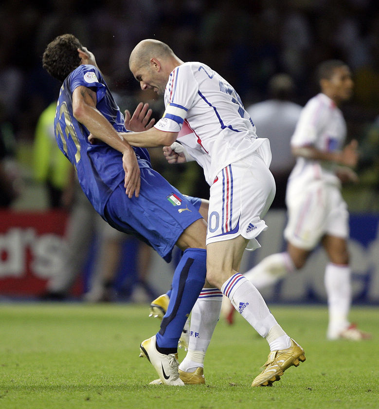 Football Wallpaper: Zidane vs. Materazzi World Cup Final (France vs