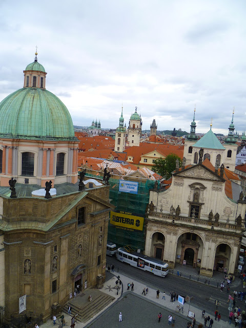 Чехия, Прага - вид от Староместской мостовой башни (Czech Republic, Prague - view from the Old Town Bridge Tower)