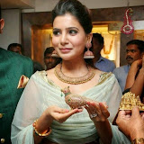 94671-samantha-at-prince-jewellery-exhibition-12