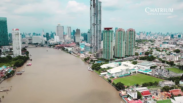 Chatrium Hotel Riverside Bangkok offers stunning views of the Chao Phraya River