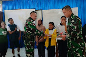  Bekali Pelajar Papua Agar Cinta Tanah Air, Satgas Yonif RK 115/ML Masuk Ke Sekolah