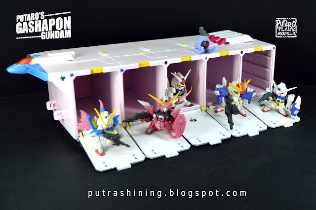 Putaro's Gashapon Gundam Space Ship Diorama by Putra Shining