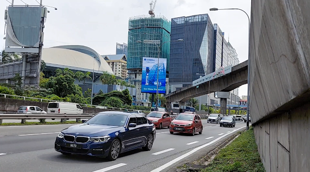 Lowara Xylem Ad Federal Highway LED Screen Advertising Kuala Lumpur Digital Billboard Advertising Malaysia