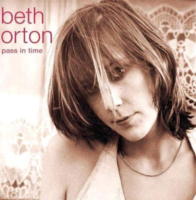 Foto de Beth Orton en portada de disco