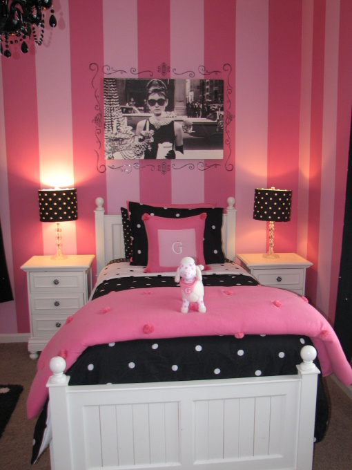 Black And Pink Bedroom Ideas