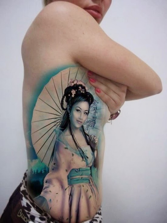 Chinese Girl Tattoo on Full Back of Women, Tattoos of Chinese Girls, Women Hips Designs of Chinese Girls.