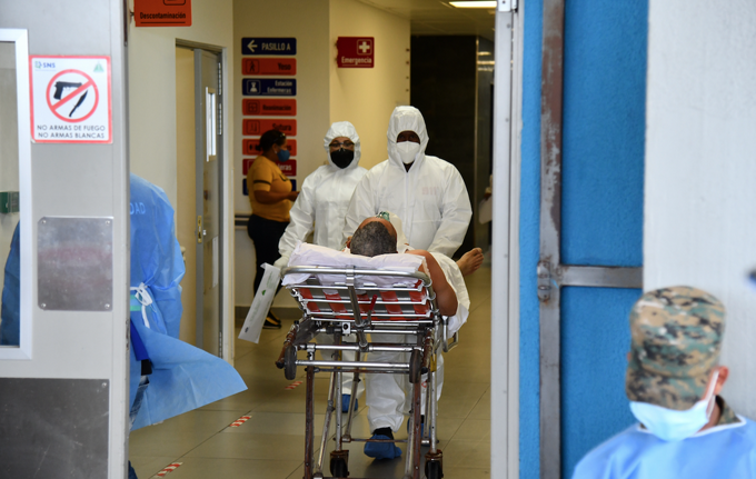 Sobrepasan 4,200 los fallecidos por el virus en el país