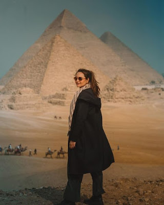 Sonakshi Sinha celebrating new year trip at Egypt photos