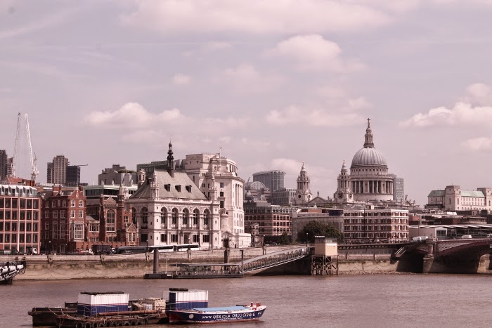 River Thames // St. Paul's Cathedral // London // Lontoo // top things to do in London