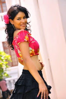 Gihani Gunaratne|High Quality Photos Of Sri Lankan Model