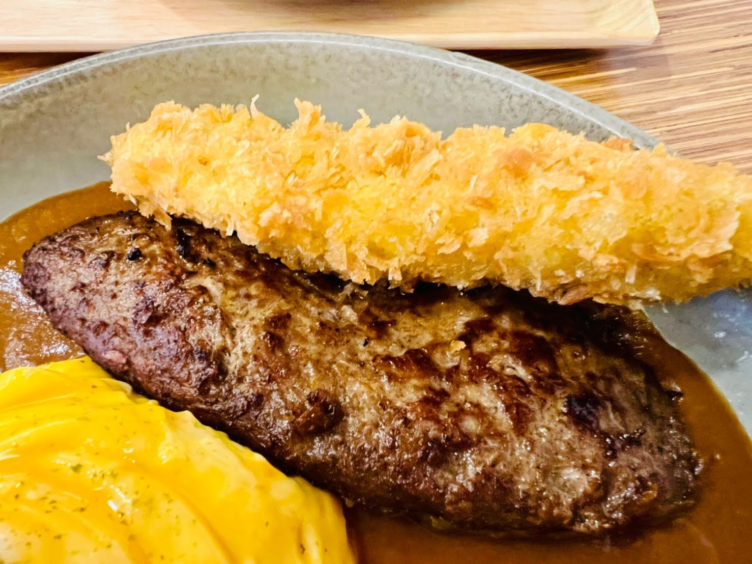 hamburgersteak  ハンバーグステーキ 漢堡排咖哩飯 苗栗美食推薦