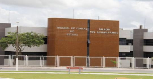 Tribunal de Contas divulga lista de pessoas físicas e jurídicas proibidas de contratação