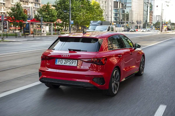 Audi A3 Sportback ganha o Golden Steering Wheel 2020