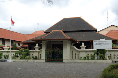 wisata jogja terlengkap museum sonobudoyo