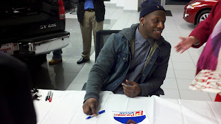 Andre Brown Signing Autographs