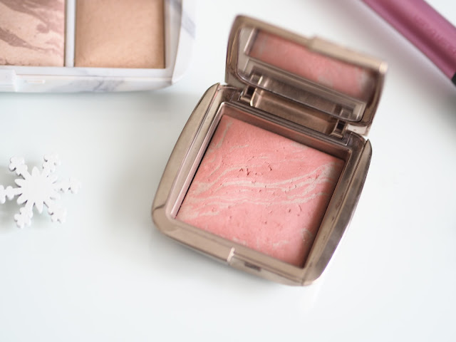 Hourglass ambiente lighting blush in dim infusion