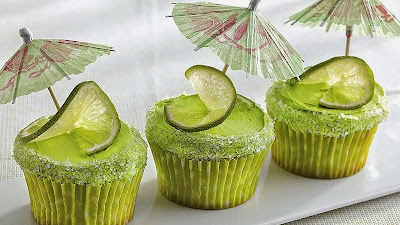 Cupcakes of margarita cocktail-cakes mojito Recipe in english muffins